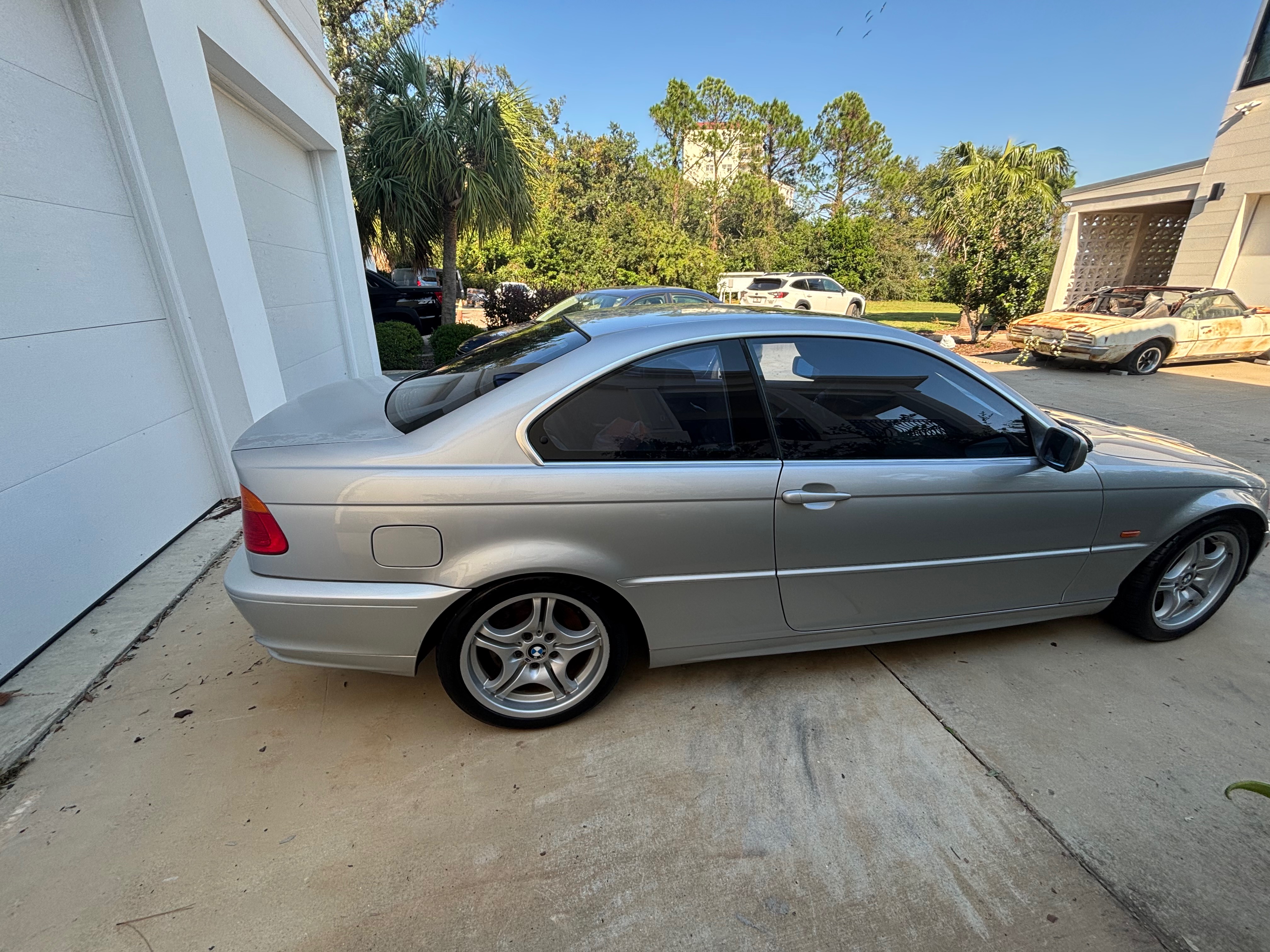 Used 2001 BMW 330Ci Coupe RWD image 14