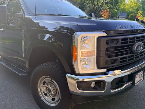 Used 2023 Ford F250 XL w/ XL Off-Road Package image 5