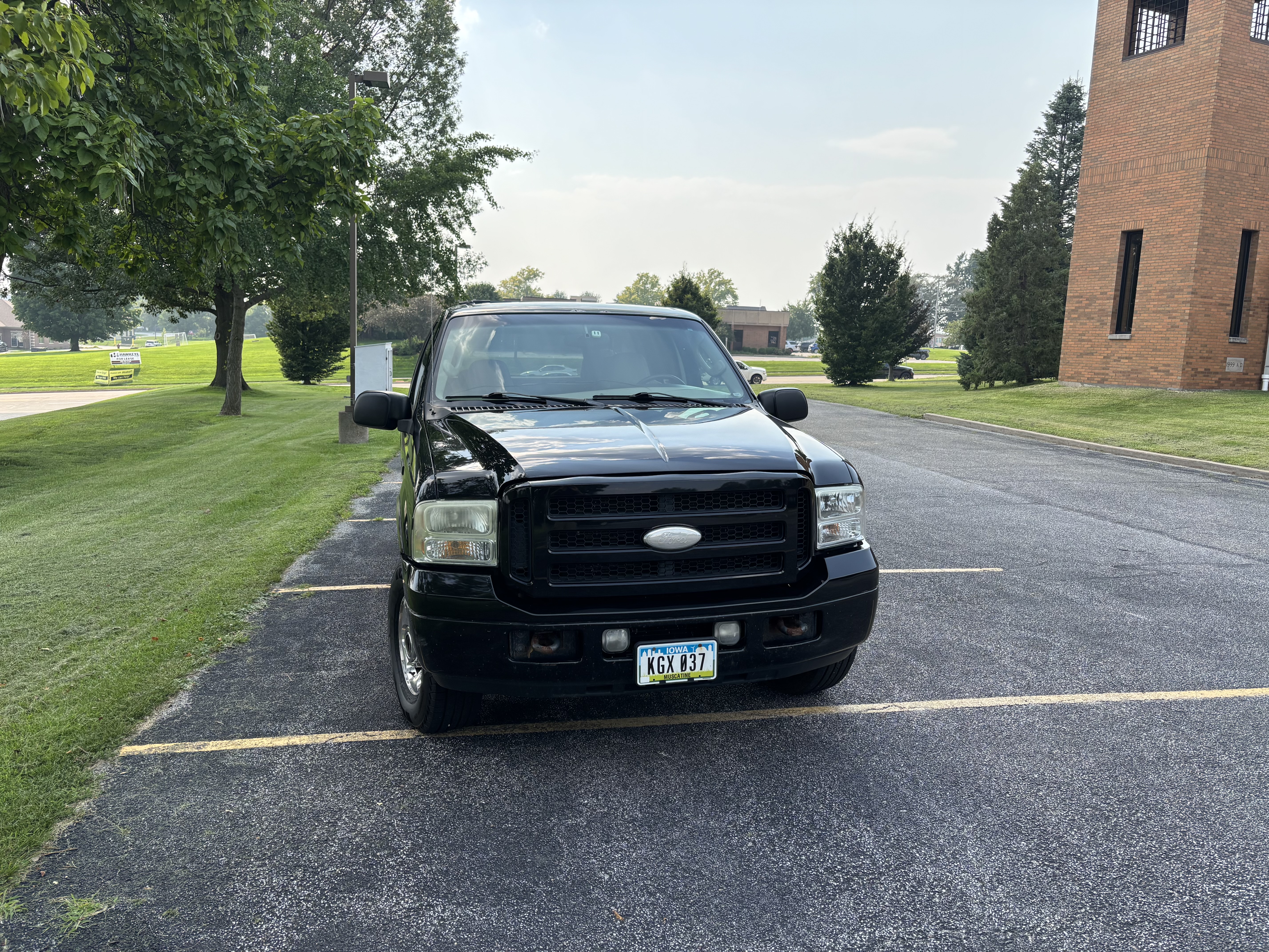 Used 2005 Ford Excursion Limited AWD/4WD image 6