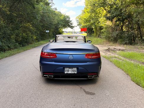 Used 2017 Mercedes-Benz S 550 Cabriolet image 19