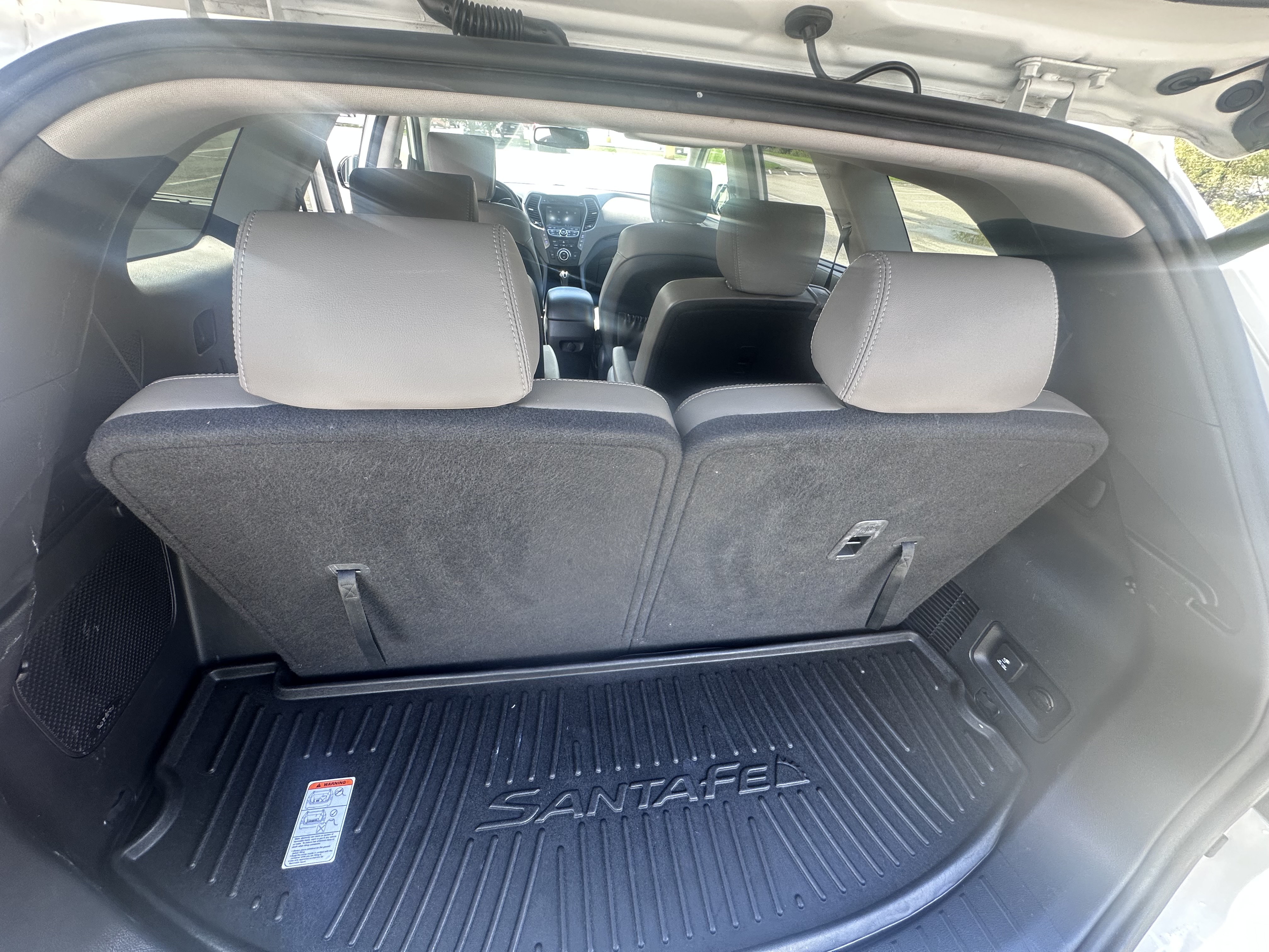 Used 2015 Hyundai Santa Fe Limited w/ Option Group 04 AWD/4WD image 25