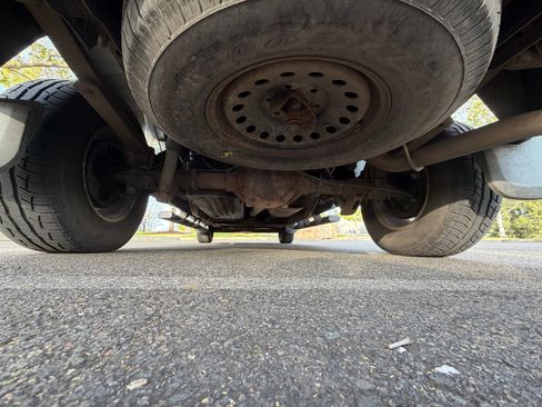 Used 2010 Chevrolet Silverado 1500 LT w/ Power Pack Plus image 17