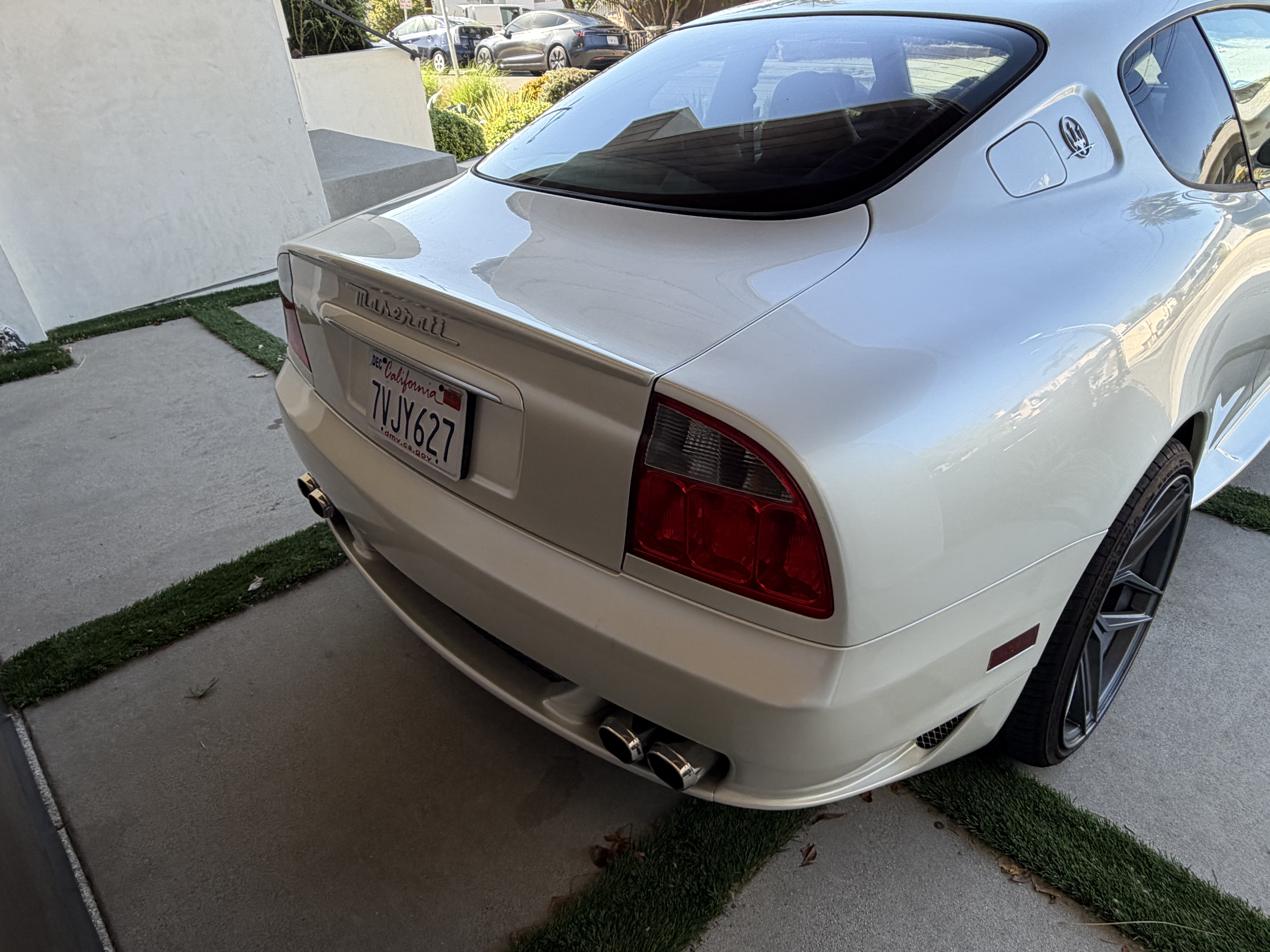 Used 2005 Maserati GranSport Coupe RWD image 10