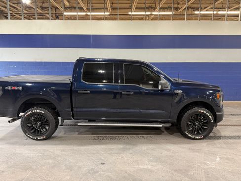 Used 2022 Ford F150 XLT w/ Equipment Group 302A High image 8