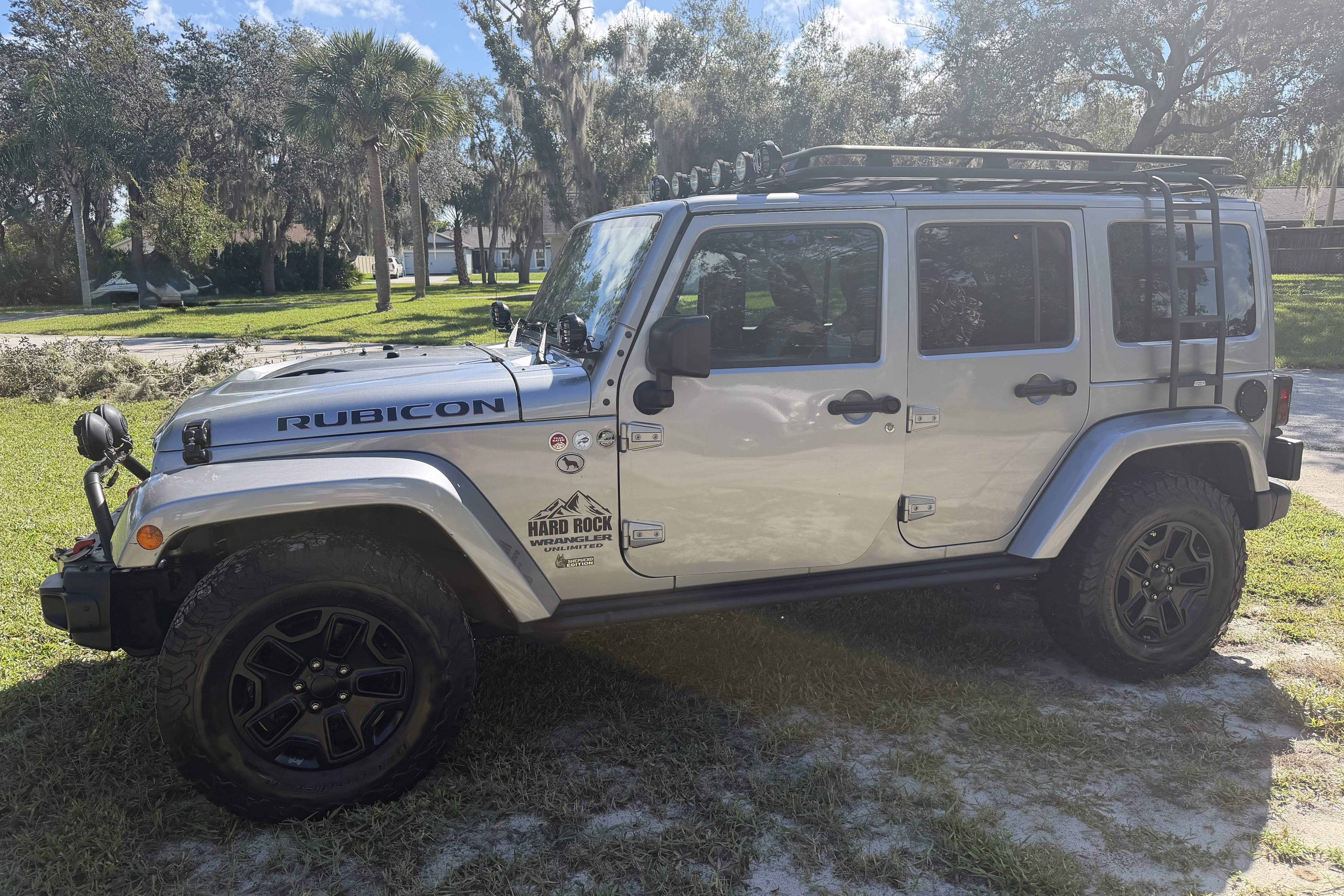Used 2016 Jeep Wrangler Unlimited Rubicon AWD/4WD image 4