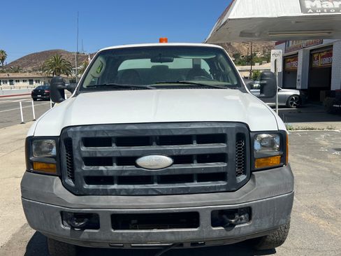 Used 2006 Ford F250 XLT AWD/4WD image 13