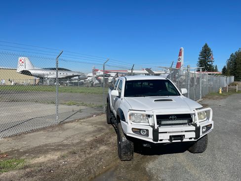 Used 2007 Toyota Tacoma 4x4 Access Cab V6 image 4
