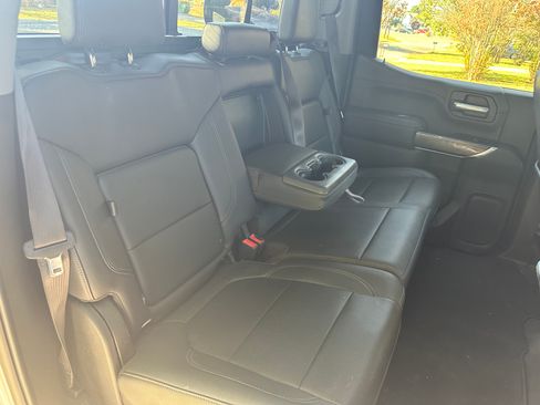 Used 2019 Chevrolet Silverado 1500 LTZ w/ LTZ Convenience Package image 14