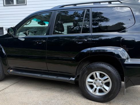 Used 2006 Lexus GX 470 AWD/4WD image 2