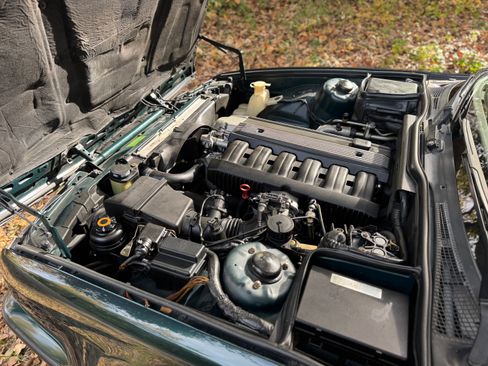 Used 1994 BMW 525i Wagon image 9