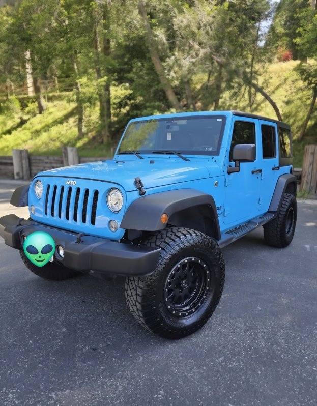 Used 2017 Jeep Wrangler Unlimited Sport w/ Quick Order Package 24S AWD/4WD image 5
