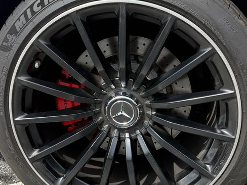 Used 2019 Mercedes-Benz AMG GT 63 image 25