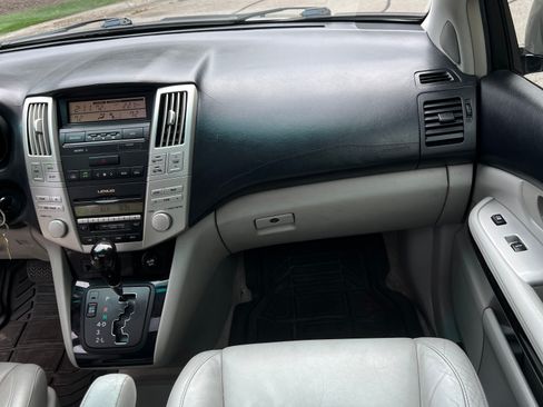 Used 2005 Lexus RX 330 AWD w/ Premium Plus Pkg image 17