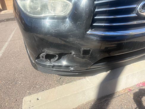 Used 2015 INFINITI QX60 3.5 Sport Utility 4D image 15