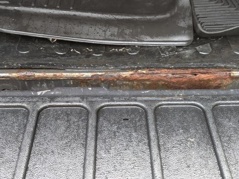 Used 2011 Ford F150 Lariat w/ Lariat Plus Pkg image 24