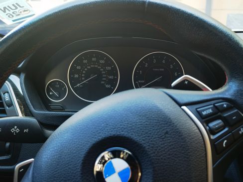 Used 2017 BMW 330i Sedan image 7