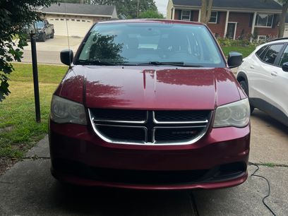 Used 2014 Dodge Grand Caravan SXT w/ Quick Order Package 29G SXT