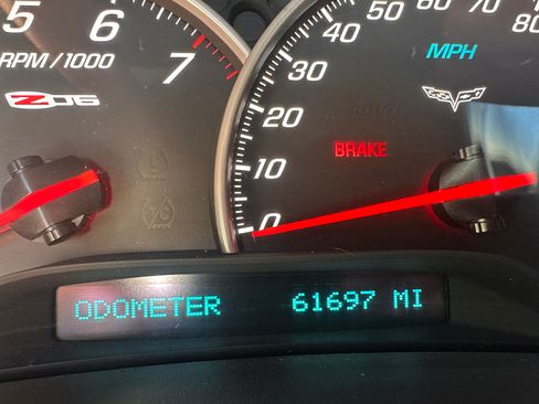 Used 2012 Chevrolet Corvette Z06 w/ 2LZ Preferred Equipment Group image 15