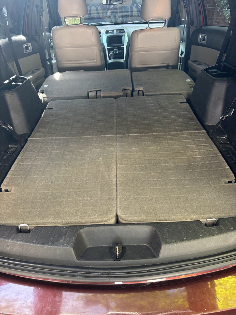 Used 2015 Ford Explorer Limited w/ Equipment Group 302A AWD/4WD image 9
