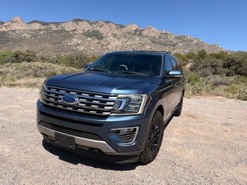 Used 2018 Ford Expedition Max Limited w/ Equipment Group 302A AWD/4WD image 5