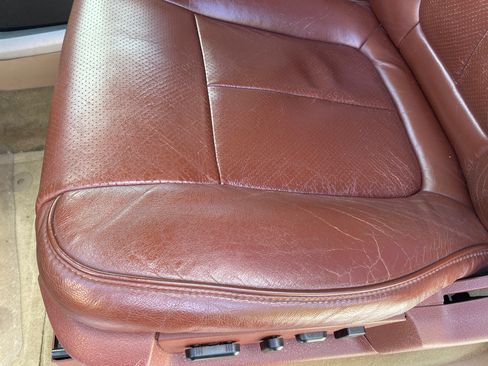 Used 2013 Ford F150 King Ranch w/ King Ranch Luxury Pkg image 19