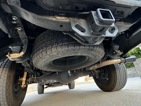 Used 2021 Toyota Tacoma TRD Off-Road w/ Technology Package image 26