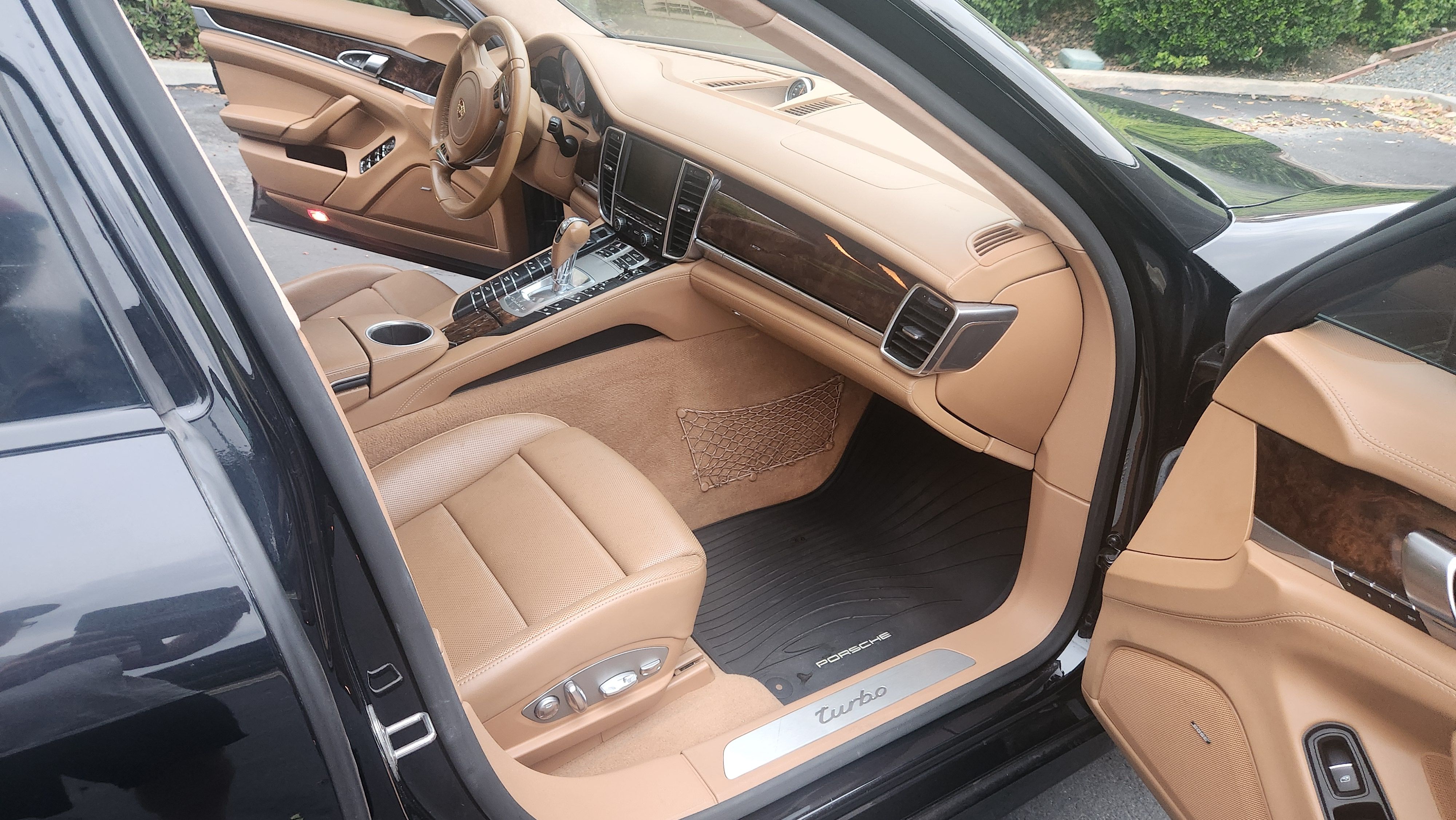Used 2014 Porsche Panamera Turbo w/ Premium Package Plus AWD/4WD image 14