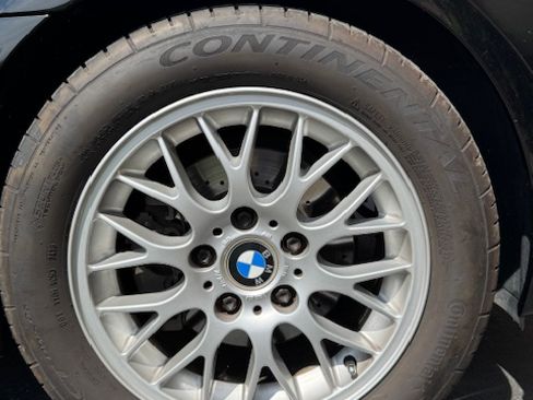 Used 2002 BMW Z3 2.5i image 26