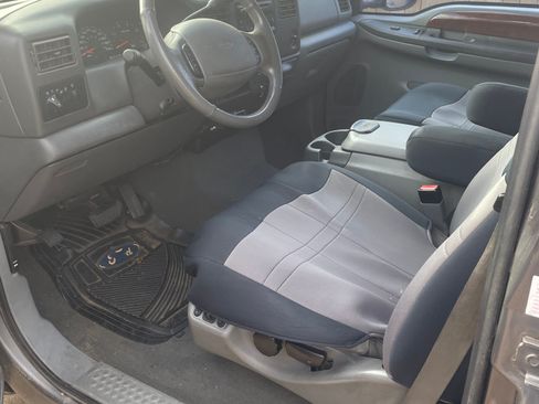 Used 2002 Ford F250 2WD Crew Cab Super Duty image 12