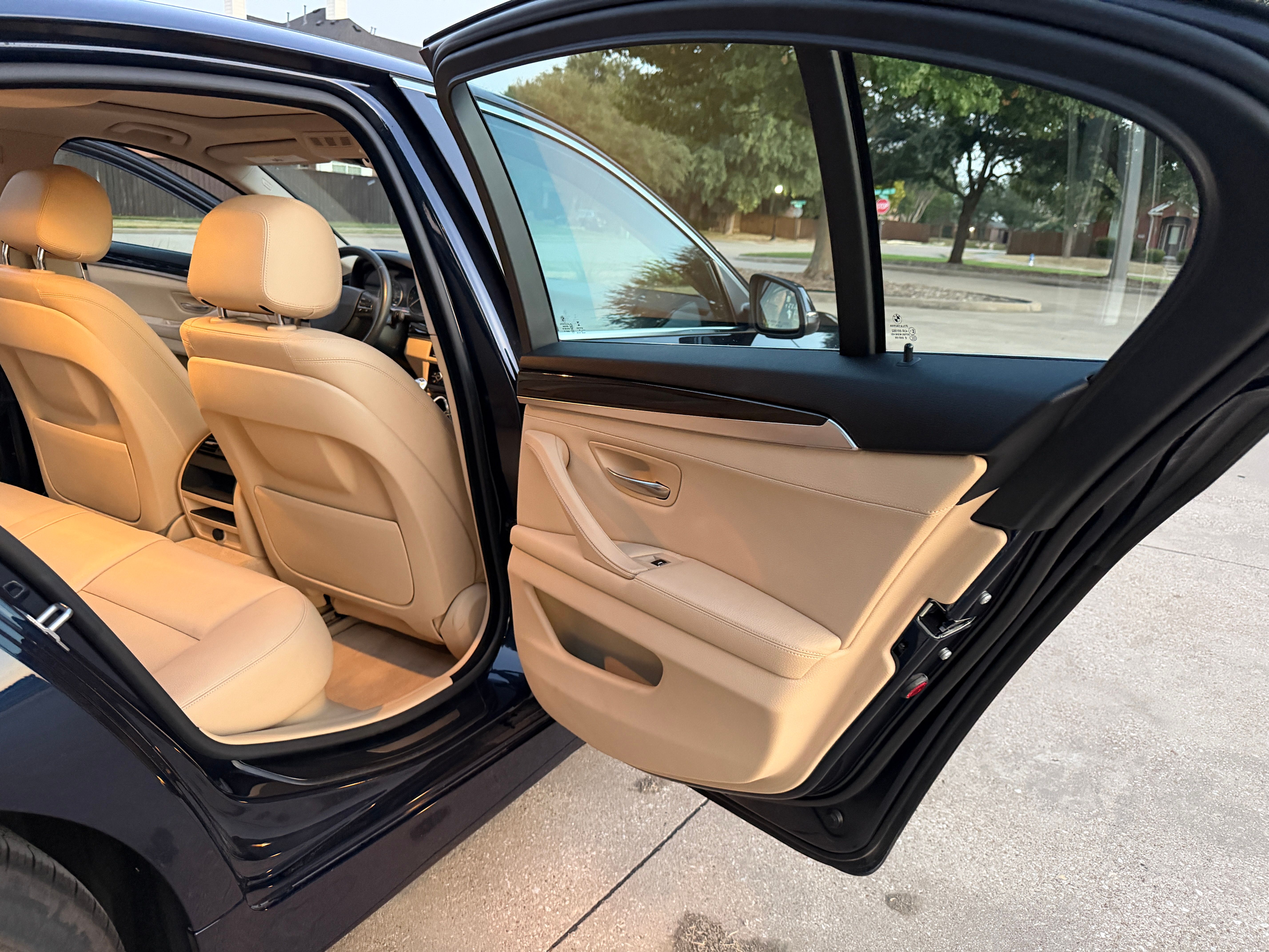 Used 2014 BMW 528i Sedan RWD image 21