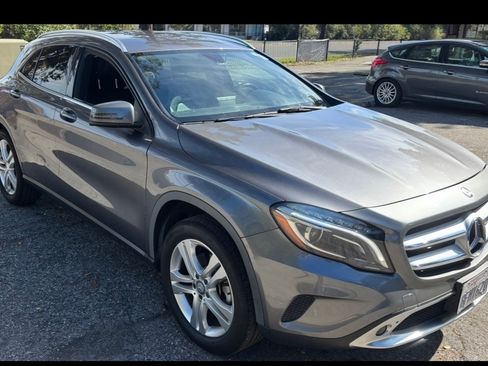 Used 2015 Mercedes-Benz GLA 250 4MATIC image 1
