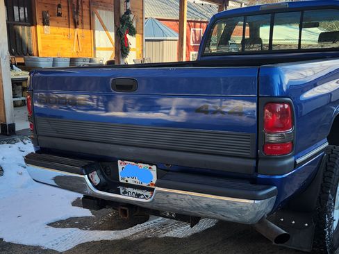 Used 1996 Dodge Ram 2500 Truck 4x4 Club Cab image 10