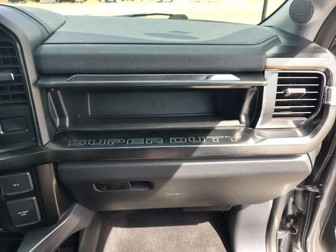 Used 2024 Ford F250 Lariat w/ Chrome Package AWD/4WD image 6