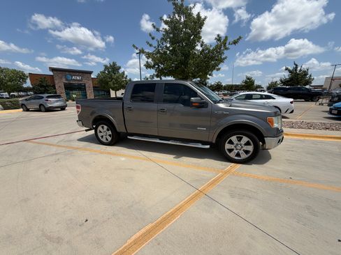 Used 2011 Ford F150 Lariat w/ Lariat Plus Pkg RWD image 4