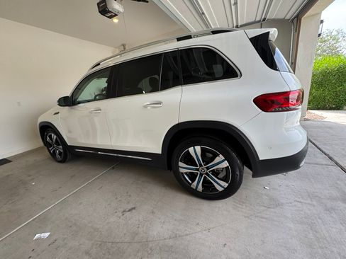 Used 2022 Mercedes-Benz EQB 300 4MATIC image 6