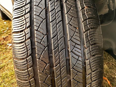 Used 2023 Porsche Macan image 6