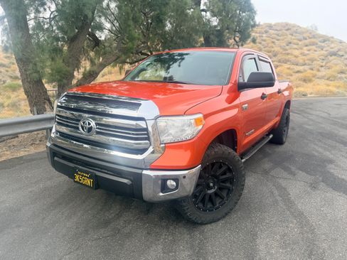 Used 2017 Toyota Tundra SR5 w/ TRD Off Road Package image 1