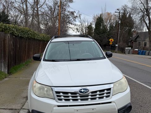 Used 2012 Subaru Forester 2.5X w/ Alloy Wheel Pkg image 1