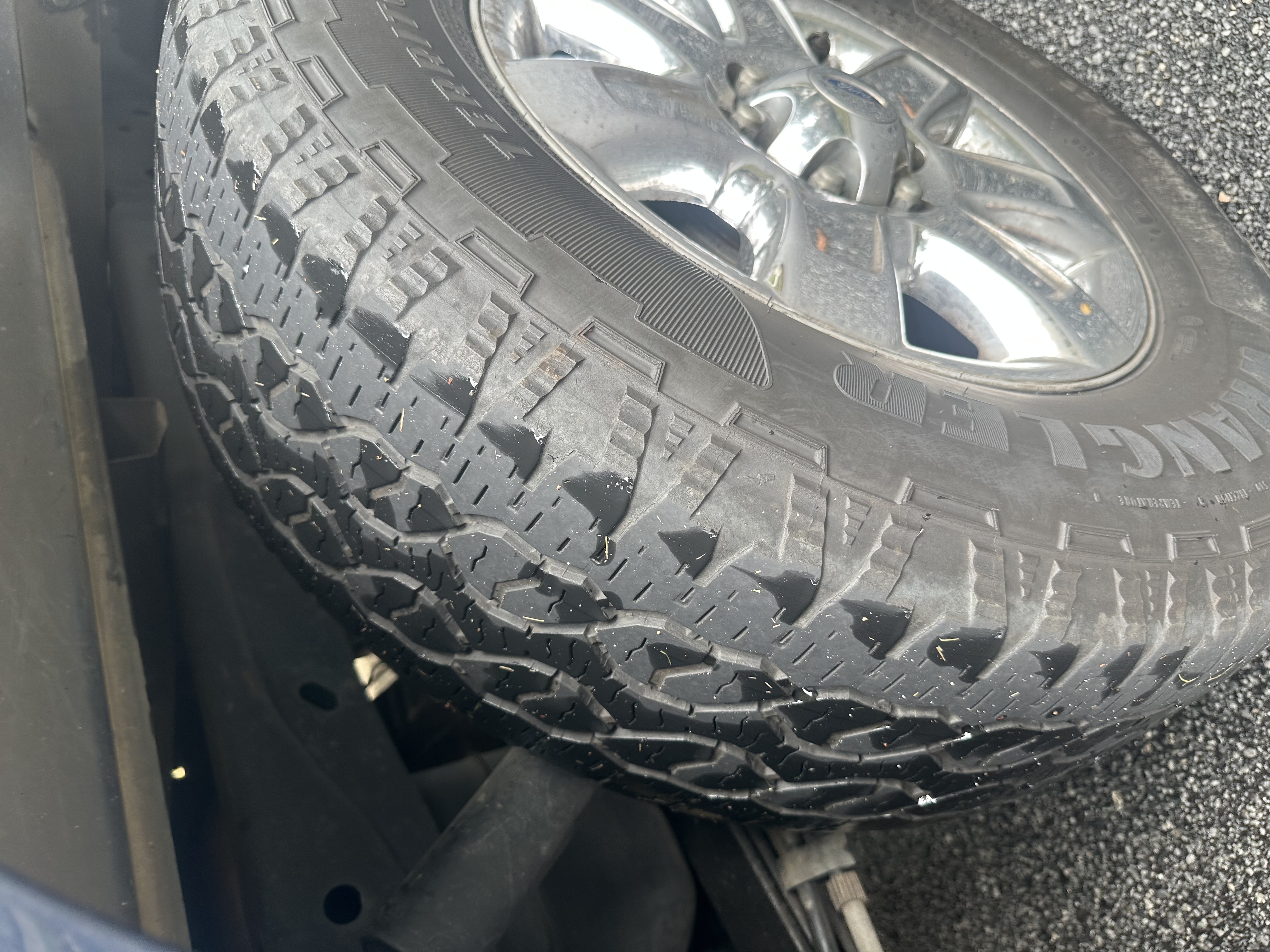 Used 2013 Ford F150 XLT w/ Luxury Equipment Group AWD/4WD image 14