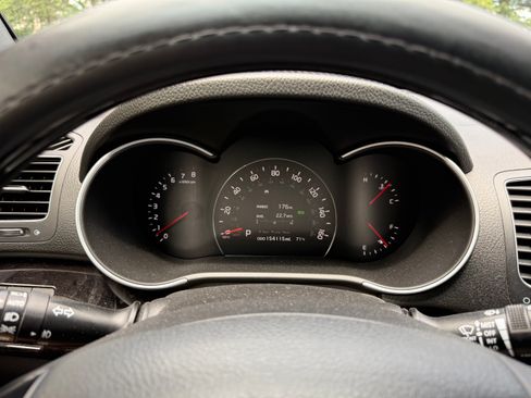 Used 2015 Kia Sorento SX AWD/4WD image 16