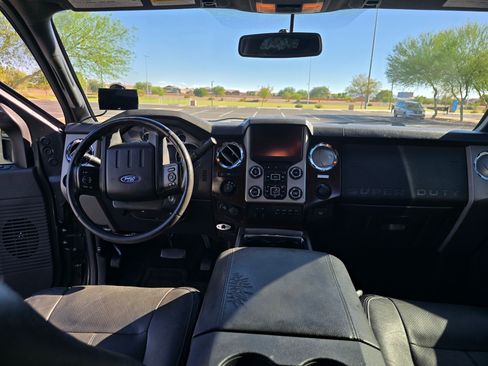 Used 2016 Ford F350 Lariat w/ Lariat Ultimate Package image 10