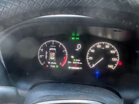 Used 2025 Honda HR-V Sport image 6