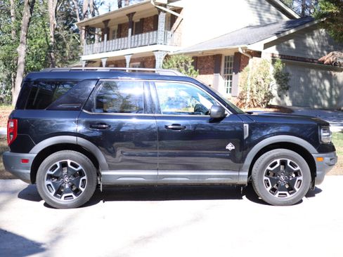 Used 2021 Ford Bronco Sport Outer Banks image 6