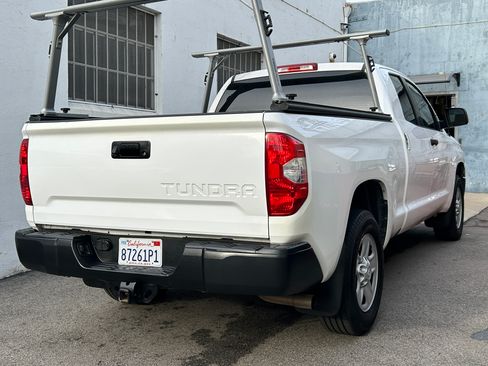 Used 2014 Toyota Tundra SR image 9