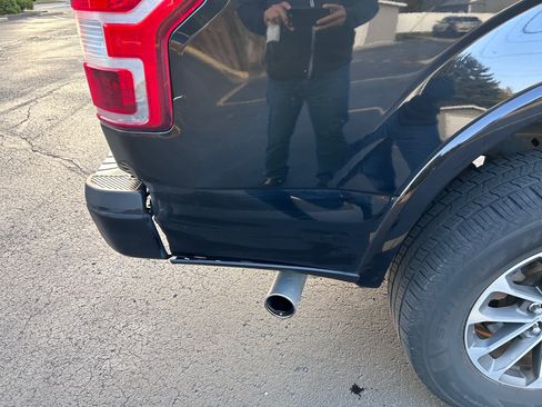 Used 2018 Ford F150 XLT w/ Equipment Group 302A Luxury image 15