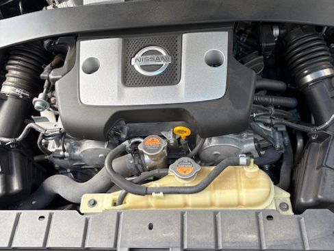 Used 2012 Nissan 370Z Touring image 14