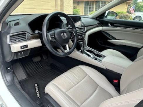 Used 2022 Honda Accord EX-L image 4