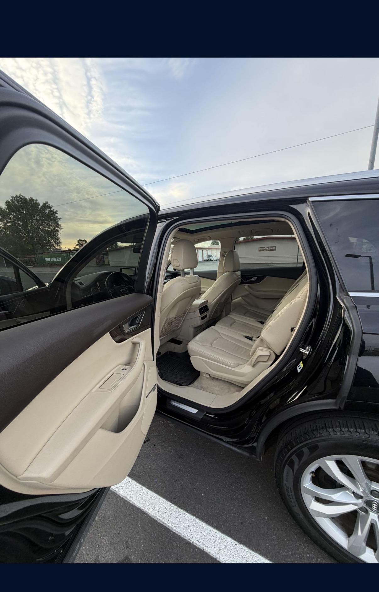 Used 2017 Audi Q7 3.0T Premium Plus AWD/4WD image 10