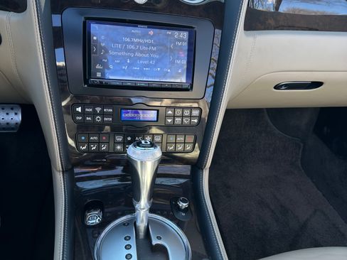 Used 2009 Bentley Continental GTC image 12