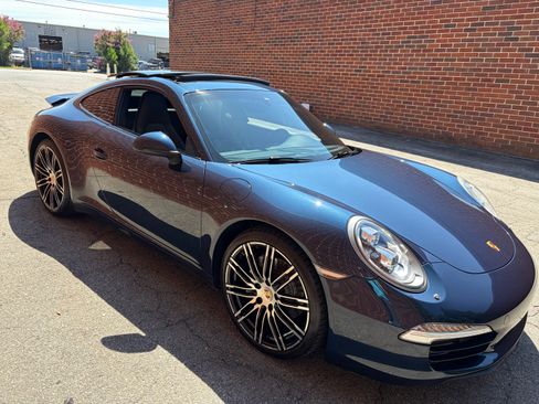 Used 2015 Porsche 911 Carrera image 15